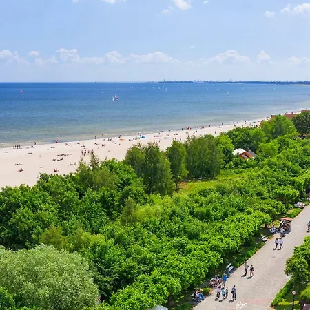 Tomorrow Land : Nadmorze Premium Gdansk