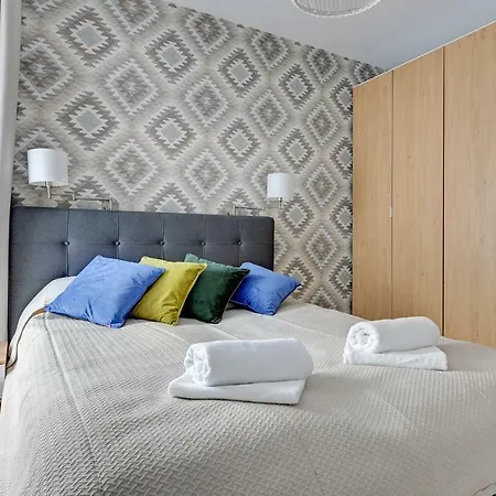 Tomorrow Land : Nadmorze Premium Gdansk